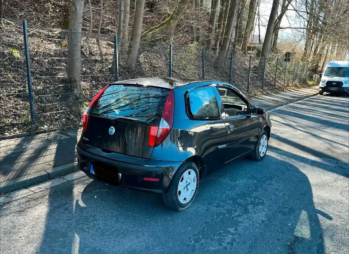 Gebraucht Fiat Punto 60 PS (44 kW) 2005 Schwarz Kleinwagen
