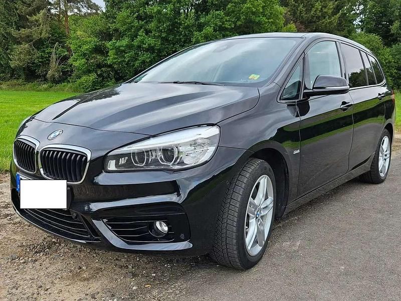 Second-hand BMW 220 Advantage 192 CP (141 kW) 2017 Negru Break