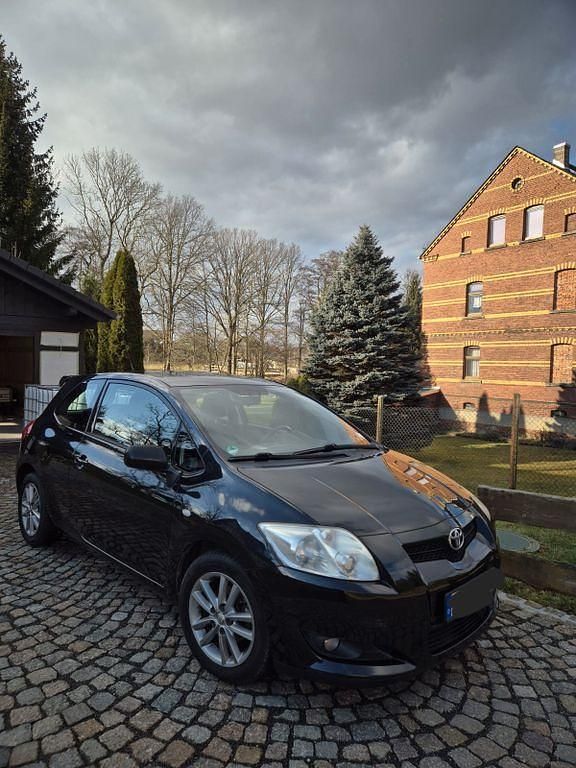 Schwarz Gebraucht 2008 Toyota Auris Team Limousine | 2.999 € (Guter Preis) - Bild 1/4