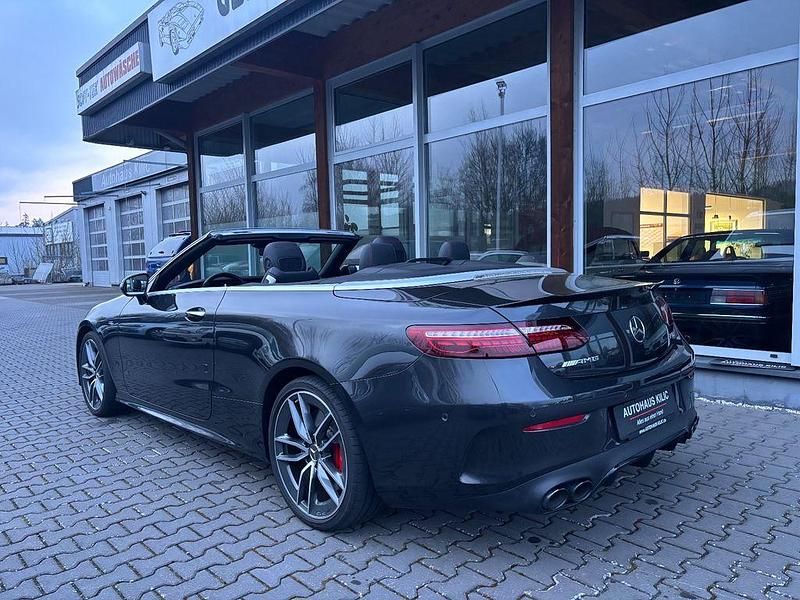 Gebraucht Mercedes E53 AMG AMG 435 PS (319 kW) 2022 Grau Cabrio