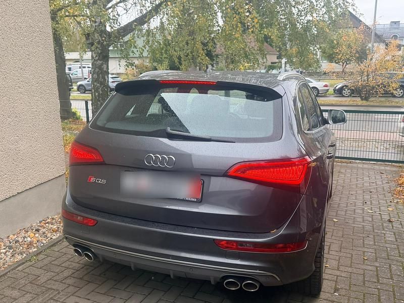 Silber Gebraucht 2014 Audi SQ5 SUV | 15.650 € - Bild 1/4