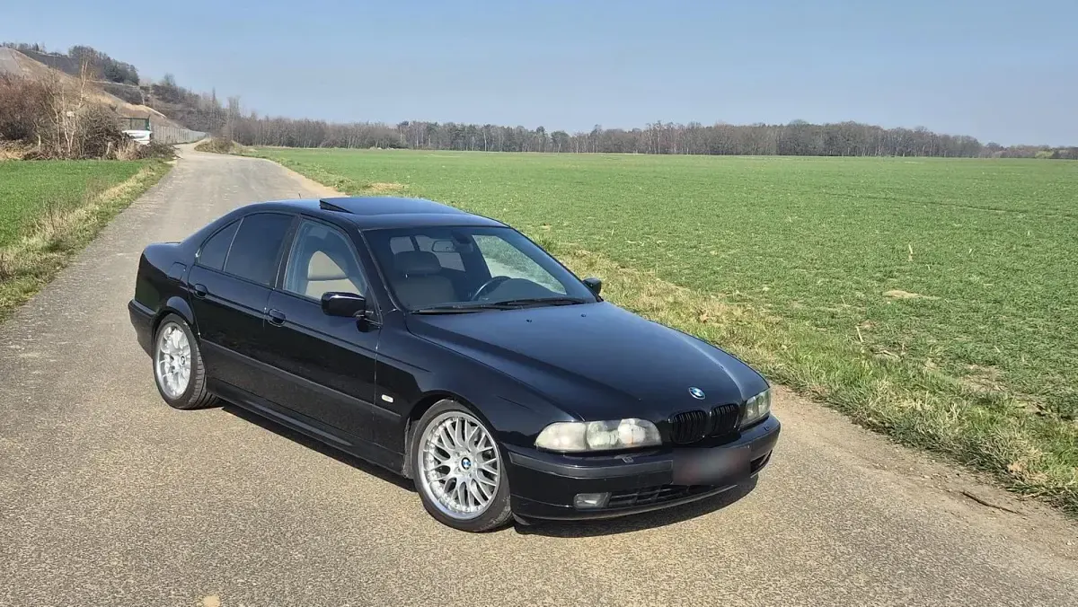 Używany BMW 535 245 KM (180 kW) 1999 Czarny Sedan/Limuzyna