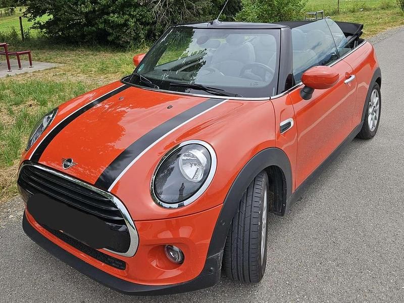 Gebraucht Mini Cooper Cabriolet 136 PS (100 kW) 2020 Orange Cabrio