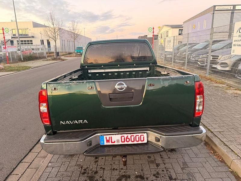 Gebraucht Nissan Navara SE 171 PS (125 kW) 2008 Grün Pickup