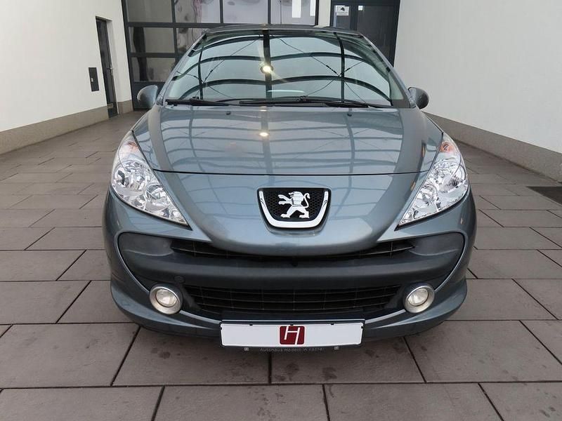 Gebraucht Peugeot 207 Urban Move 95 PS (69 kW) 2009 Grau Kleinwagen