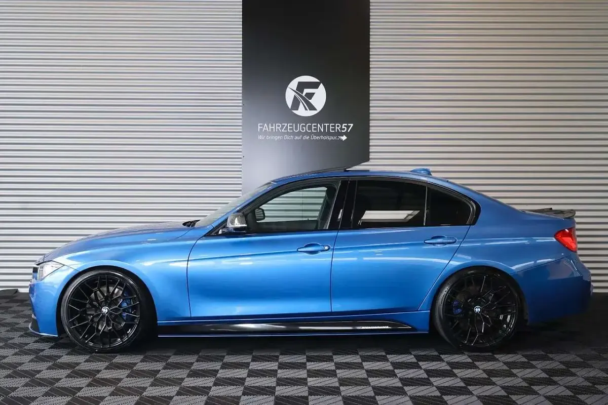 Gebraucht BMW 335 M Sport 306 PS (225 kW) 2015 Blau Limousine