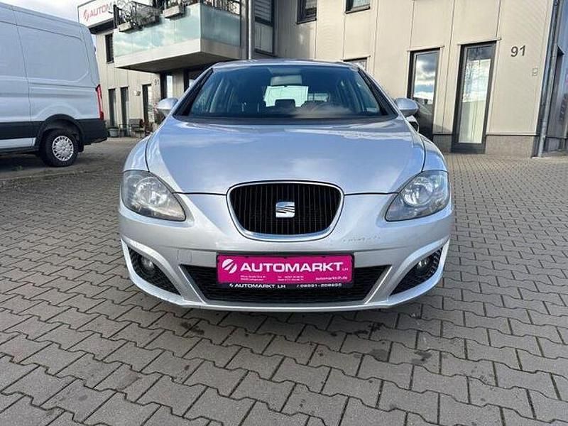 Silber Gebraucht 2012 Seat Leon Copa Limousine | 3.290 € (Fairer Preis) - Bild 1/4