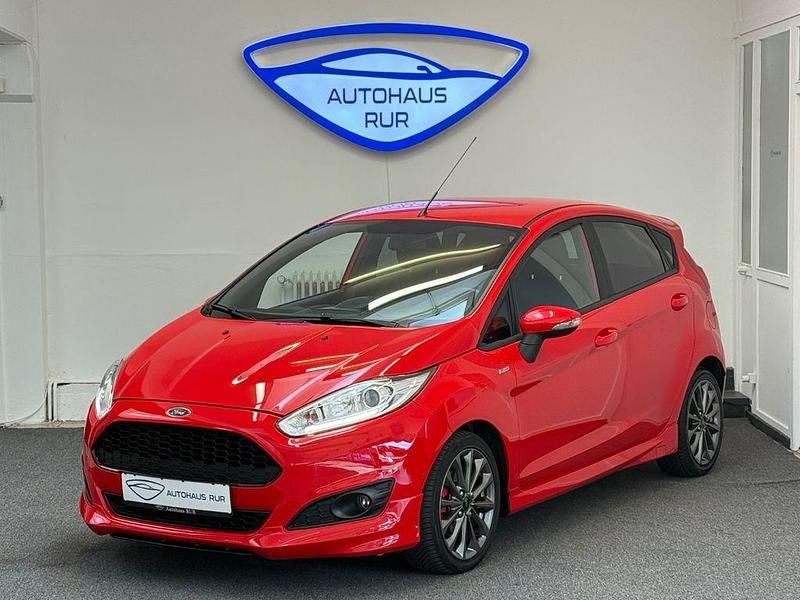 Rot Gebraucht 2017 Ford Fiesta ST-Line Kleinwagen | 9.250 € (Guter Preis) - Bild 1/4