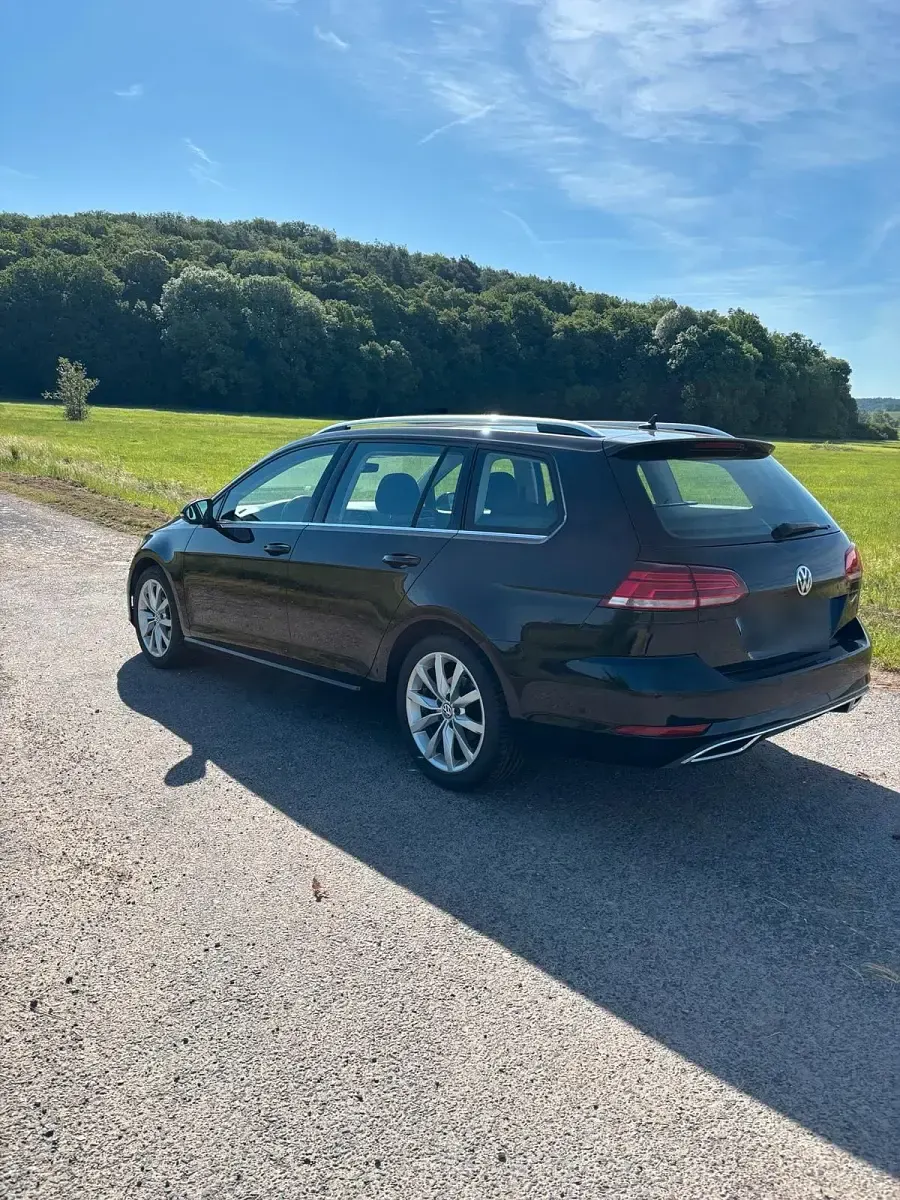 Gebraucht VW Golf VII 150 PS (110 kW) 2019 Schwarz Kombi