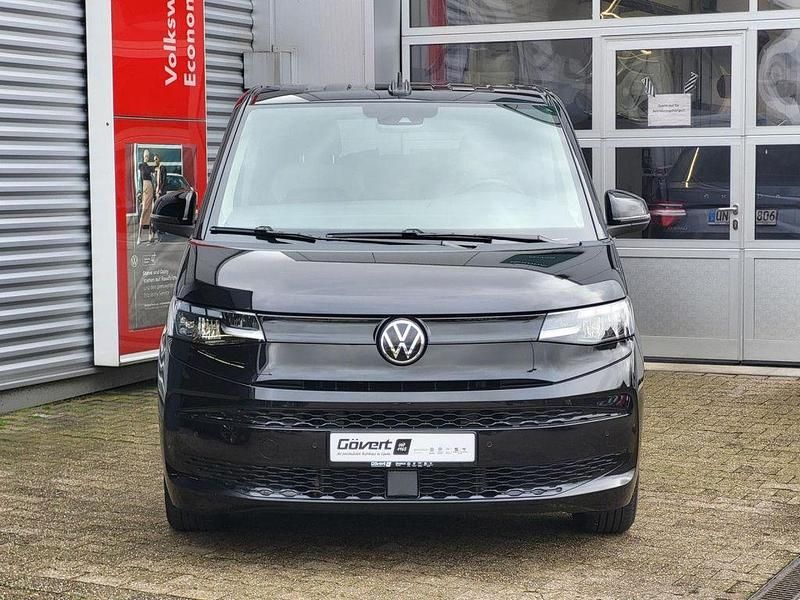 Gebraucht VW Multivan 150 PS (110 kW) 2023 Deep black perleffekt Van