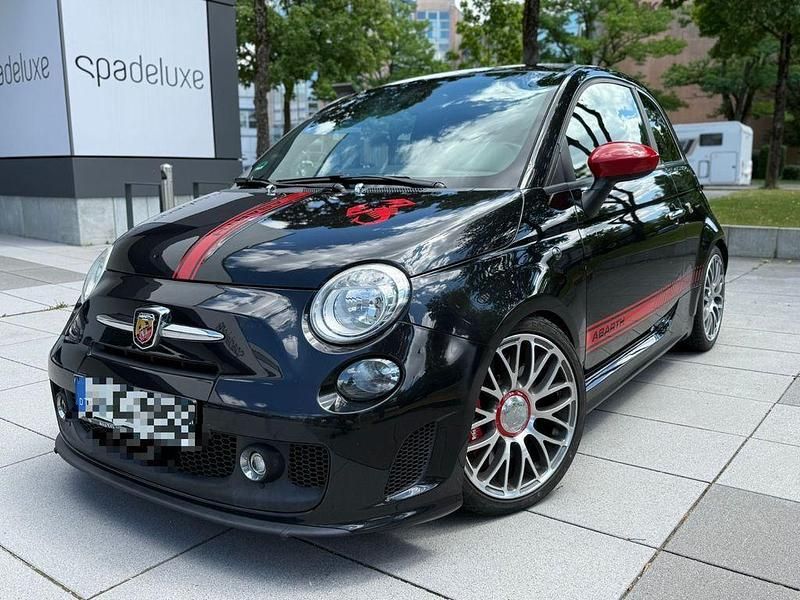 Schwarz Gebraucht 2011 Abarth 595 Esseesse Kleinwagen | 10.900 € - Bild 1/4