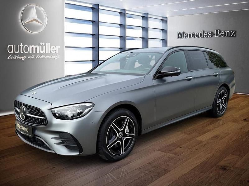 Grau Gebraucht 2022 Mercedes E300 AMG Limousine | 37.980 € (Fairer Preis) - Bild 1/3