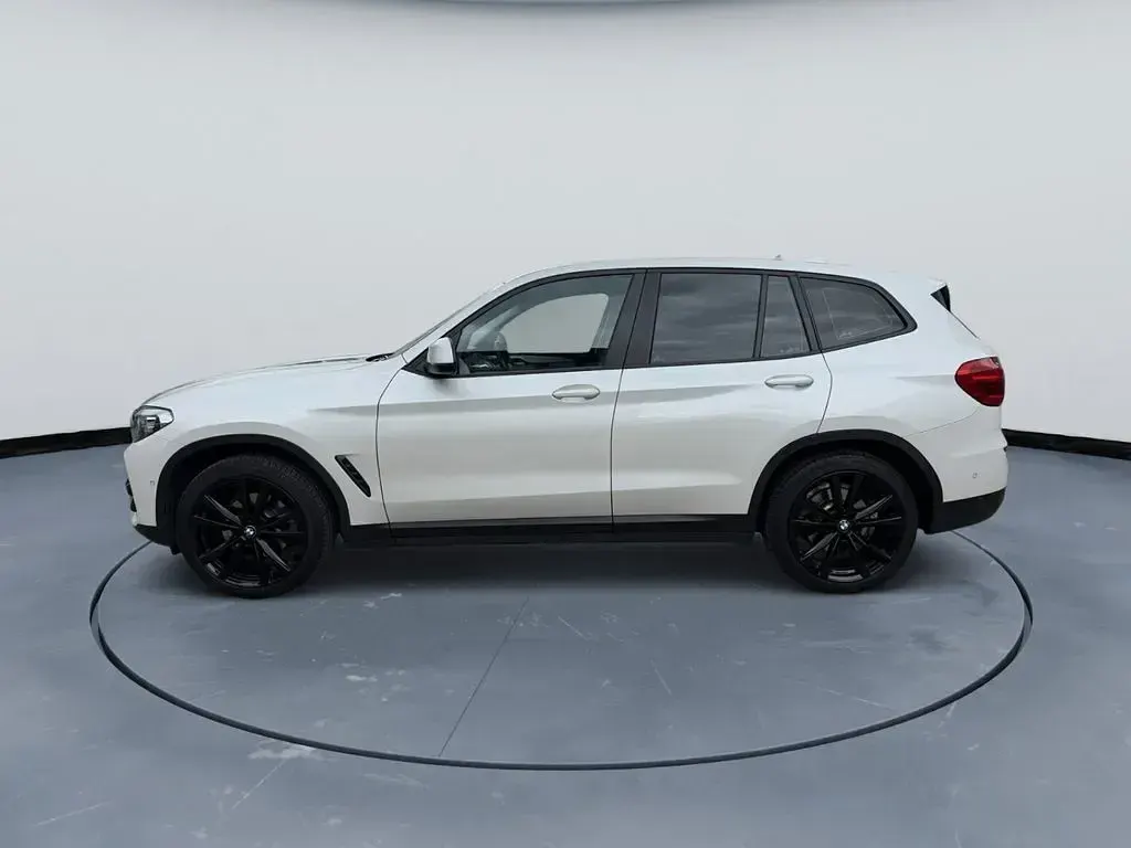 Używany BMW X3 Advantage 190 KM (139 kW) 2021 Biały SUV