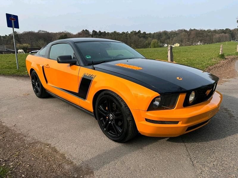 Gebraucht Ford Mustang 213 PS (156 kW) 2008 Orange Coupé