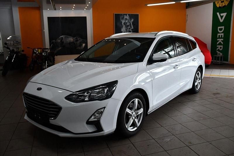 Gebraucht Ford Focus Cool & Connect 150 PS (110 kW) 2020 Weiß Kombi
