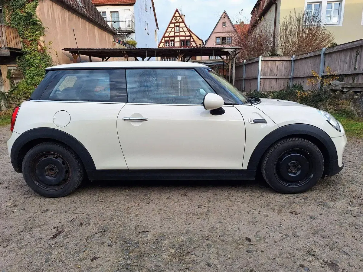 Gebraucht Mini Cooper D 116 PS (85 kW) 2017 Beige Kleinwagen