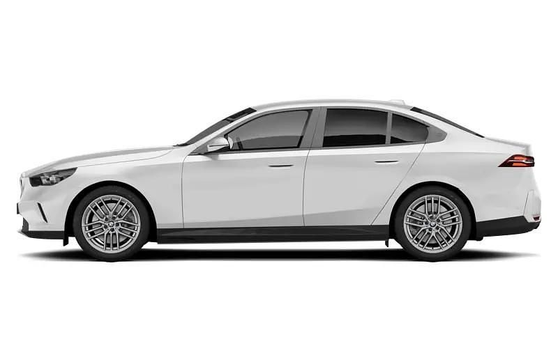Neu BMW 550e M Sport 489 PS (359 kW) 2026 Limousine