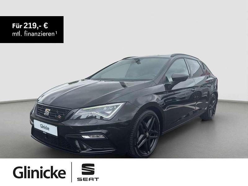 Mitternachtsschwarz Gebraucht 2020 Seat Leon ST Beats Kombi | 17.490 € (Fairer Preis) - Bild 1/3