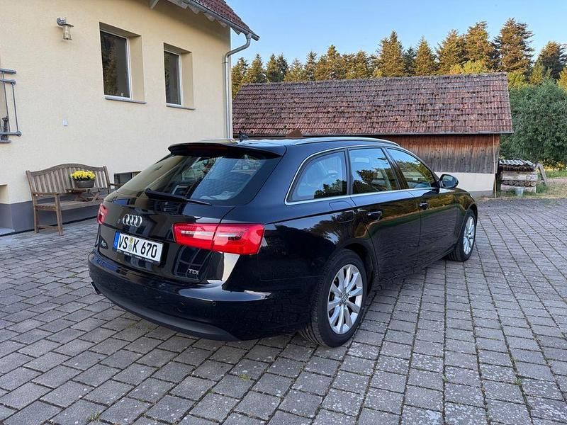 Schwarz Gebraucht 2013 Audi A6 Kombi | 11.300 € (Fairer Preis) - Bild 1/4