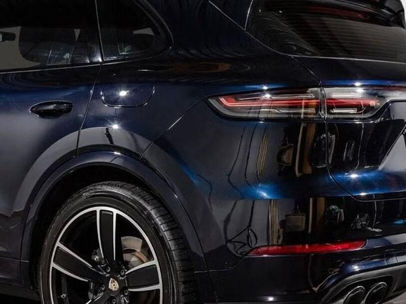 Gebraucht Porsche Cayenne 462 PS (339 kW) 2021 Moonlightblue SUV