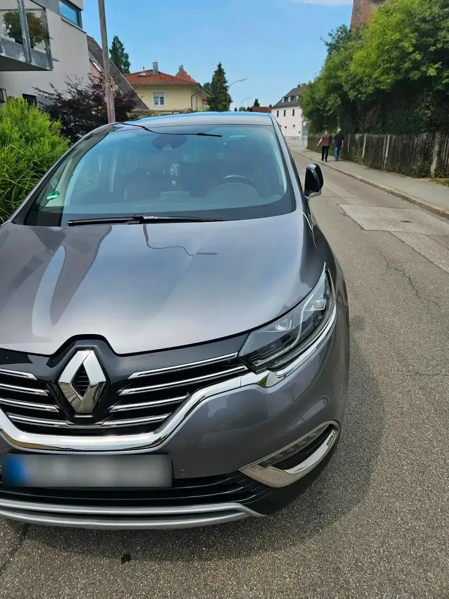Gebraucht Renault Espace 160 PS (117 kW) 2018 Grau Van / Kleinbus