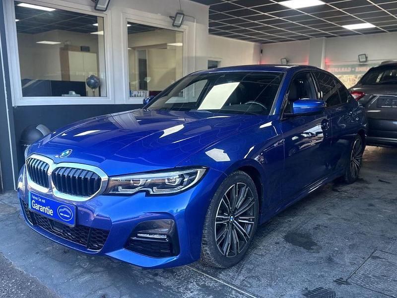 Gebraucht BMW 320 M Sport 190 PS (139 kW) 2019 Blau Limousine