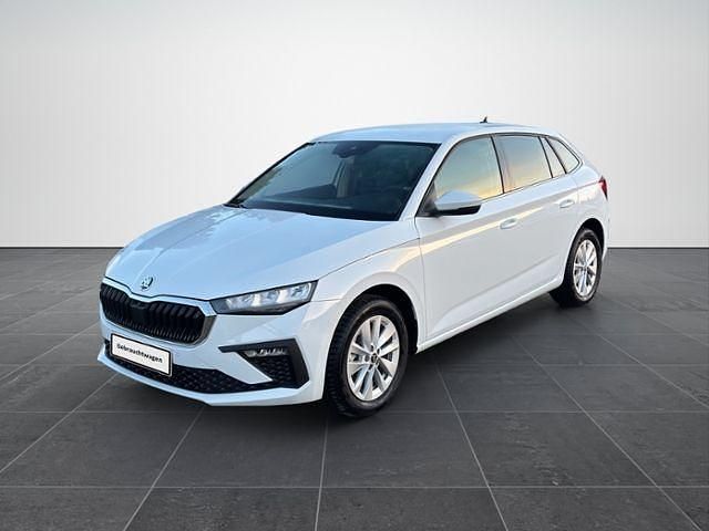 Gebraucht Skoda Scala Selection 116 PS (85 kW) 2025 Weiß Kleinwagen