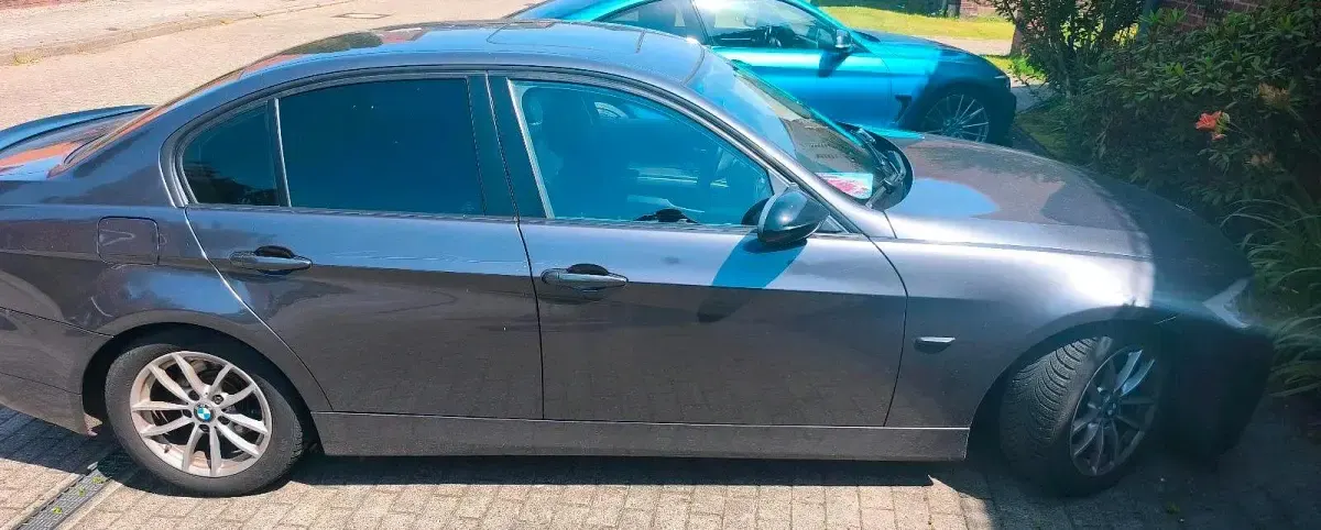 Gebraucht BMW 320 M Performance 150 PS (110 kW) 2005 Grau Limousine