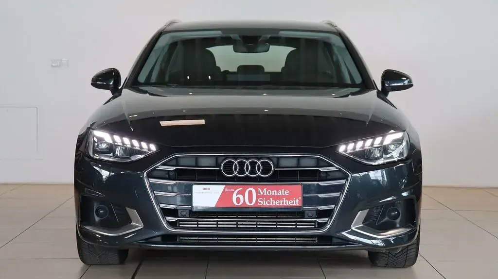 Gebraucht Audi A4 Sport 150 PS (110 kW) 2020 Grau Kombi