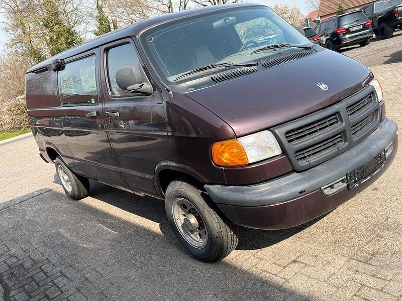 Gebraucht Dodge Ram 230 PS (169 kW) 1999 Rot Pickup