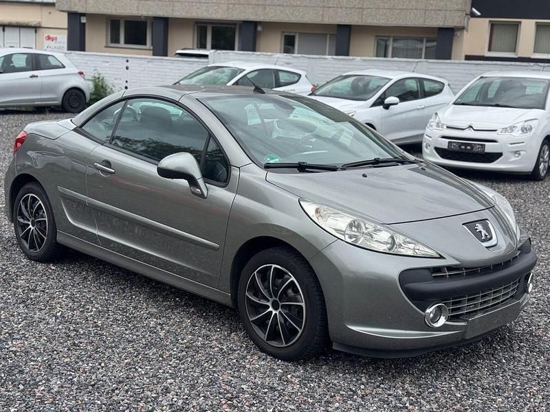 Grau Gebraucht 2008 Peugeot 207 CC Sport Cabrio | 999 € (Fairer Preis) - Bild 1/4