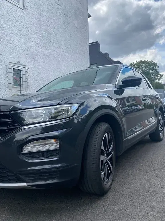Gebraucht VW T-Roc IQ Drive 116 PS (85 kW) 2020 Grau SUV