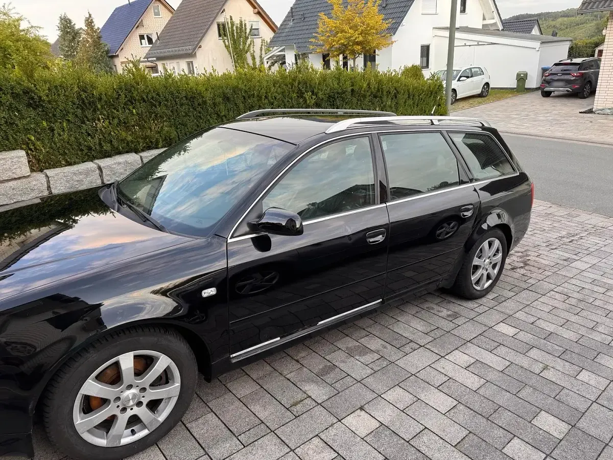 Gebraucht Audi A6 188 PS (138 kW) 2001 Schwarz Kombi