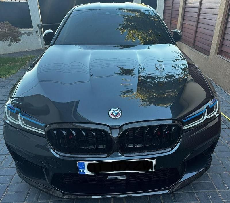 Grau Gebraucht 2020 BMW M5 Sport Line Limousine | 59.900 € (Guter Preis) - Bild 1/4