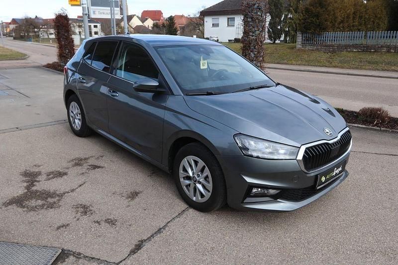 Gebraucht Skoda Fabia Selection 116 PS (85 kW) 2025 Grau Kleinwagen