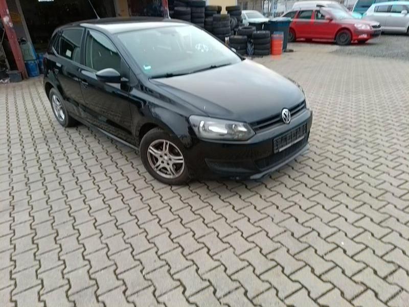 Schwarz Gebraucht 2012 VW Polo Trendline Limousine | 2.100 € (Superpreis) - Bild 1/4