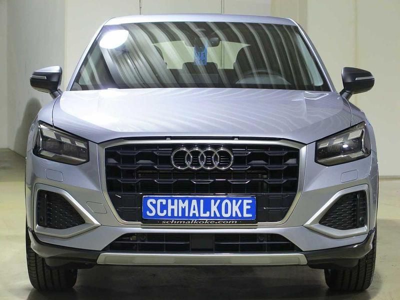 Gebraucht Audi Q2 Advanced 150 PS (110 kW) 2023 Floret silver SUV