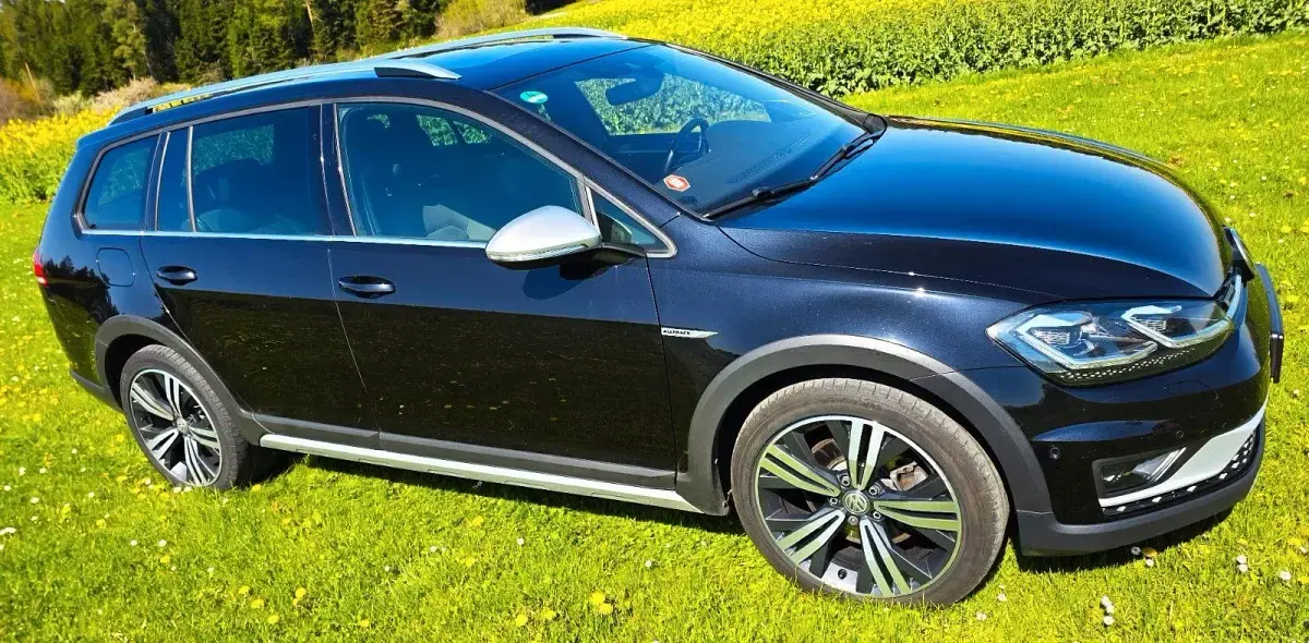 Gebraucht VW Golf Alltrack 184 PS (135 kW) 2018 Schwarz Kombi