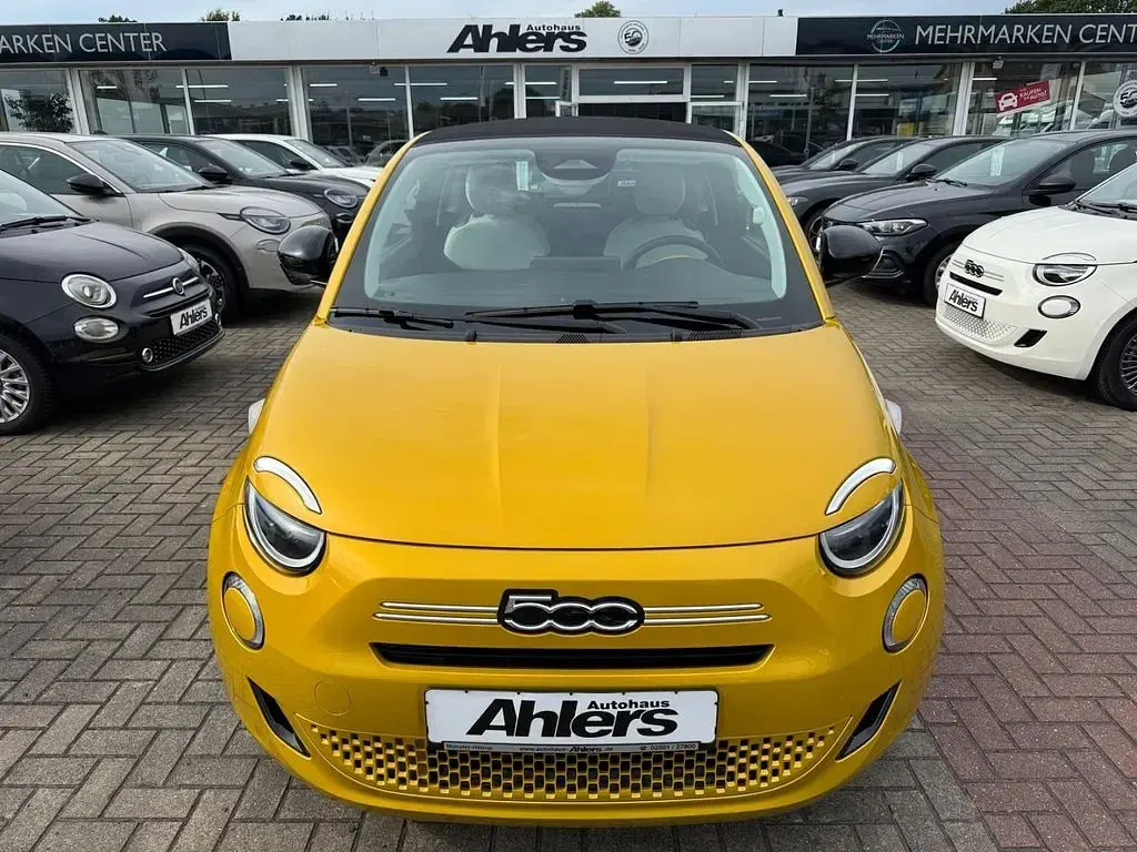 Neu Fiat 500C Icon 65 PS (47 kW) 2026 Gelb Cabrio