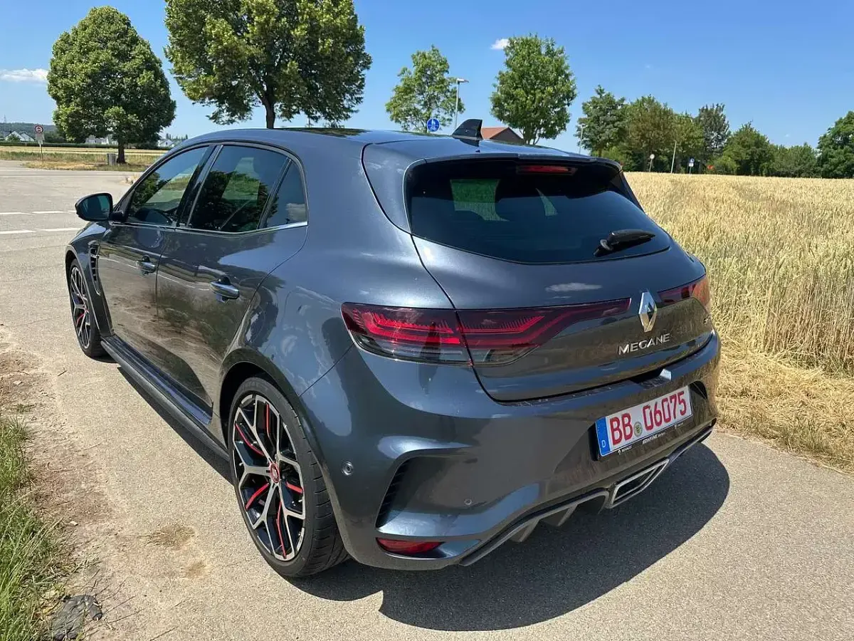 Gebraucht Renault Mégane IV Trophy 300 PS (220 kW) 2023 Titangrau Kleinwagen