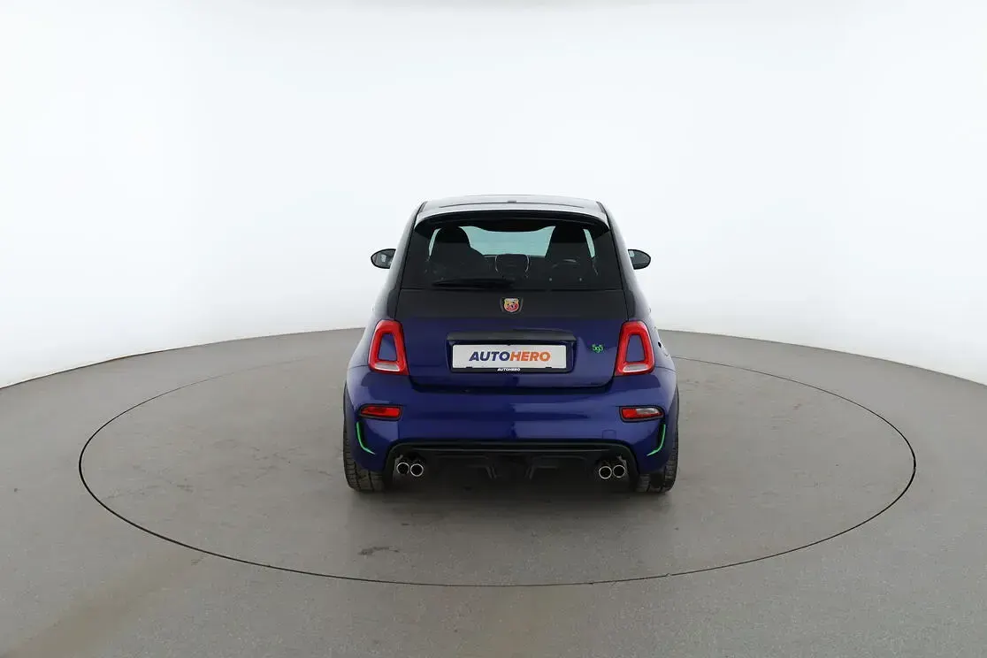 Gebraucht Abarth 595 165 PS (121 kW) 2021 Blau Limousine