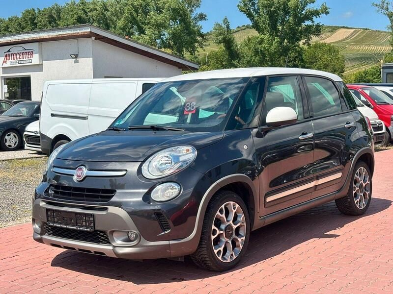 Colore esterno (moda grau mit Gebraucht 2017 Fiat 500L Trekking Van / Kleinbus | 7.490 € (Fairer Preis) - Bild 1/4