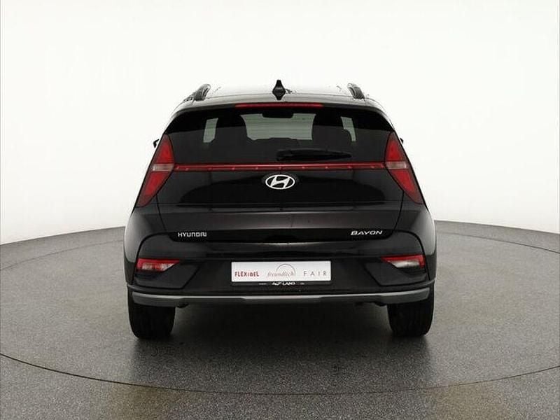 Neu Hyundai Bayon 101 PS (74 kW) 2025 Schwarz SUV