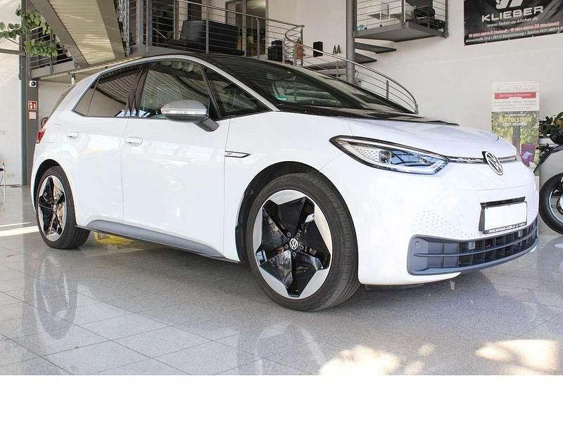 Gebraucht VW ID.3 Pro Performance 150 kW (204 PS) 2021 Weiß / schwarz Kleinwagen