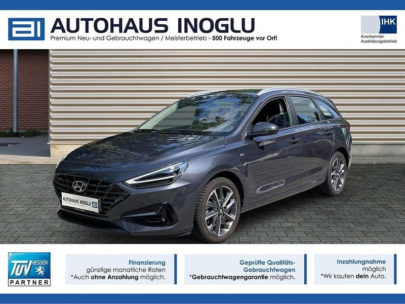 Grau dark knight / mic (metallic) Gebraucht 2023 Hyundai i30 Kombi | 18.670 € (Fairer Preis) - Bild 1/4