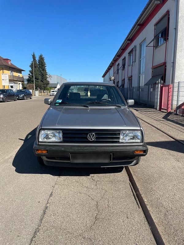 Gebraucht VW Jetta 69 PS (50 kW) 1988 Grau Limousine