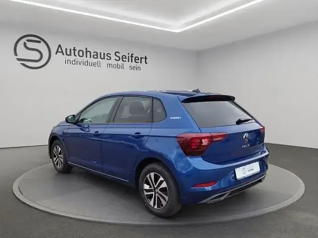 Neu VW Polo 95 PS (69 kW) 2026 Blau Kleinwagen