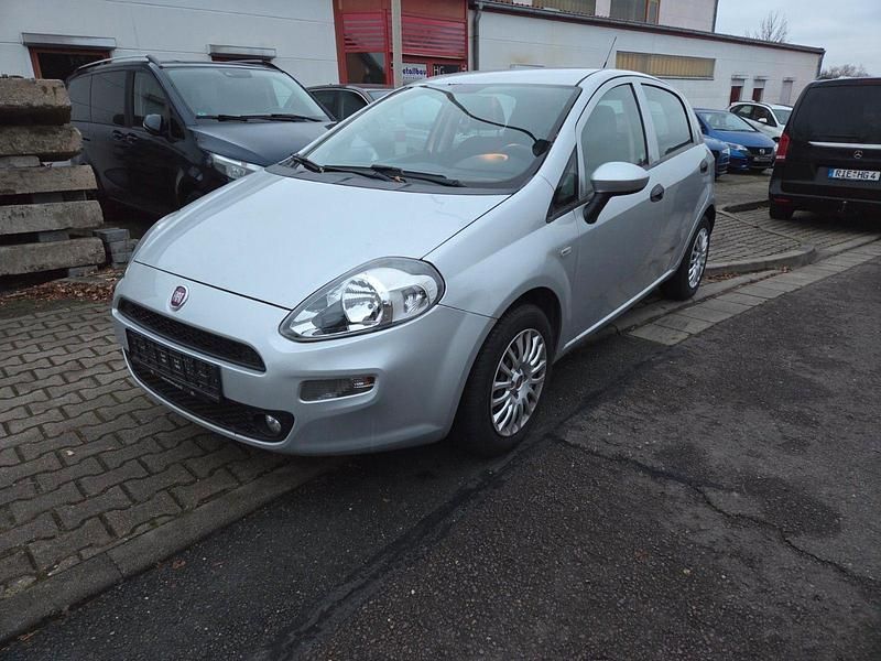 Silber Gebraucht 2016 Fiat Punto Mystyle Kleinwagen | 5.000 € (Fairer Preis) - Bild 1/4