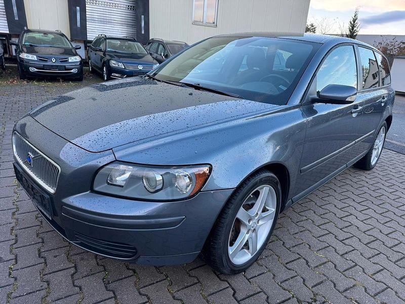 Gebraucht Volvo V50 Kinetic 140 PS (102 kW) 2004 Grau Kombi