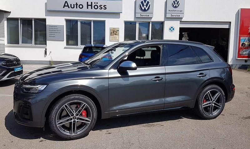 Daytonagrau perleffekt Gebraucht 2024 Audi SQ5 S-Line SUV | 73.690 € - Bild 1/4